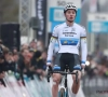 Van der Poel demonstreert ook in Loenhout, Aerts redt leidersplaats met ultieme inspanning