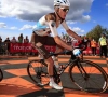 Romain Bardet gaat niet meer van start in Tour de France