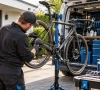 Fiets laten onderhouden zonder naar de winkel te gaan: dit bedrijf komt bij je thuis