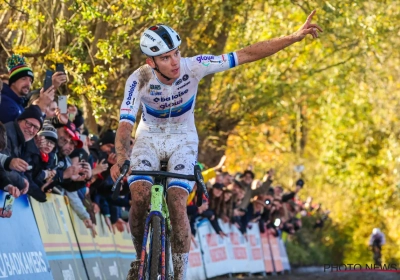 Op zijn Van der Poels: Thibau Nys maakt entree met stijl op Koppenberg
