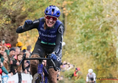 Meer dan een toprenster: vader doet boekje open over het zware leven van Lucinda Brand