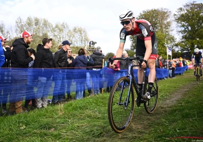 Profrenner boos op organisatie en UCI: "Liever buitenlanders die meteen gedubbeld worden"