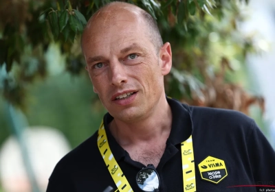 Niet alles is positief: trainer onthult wat Van Aert niet kan doen door blessure