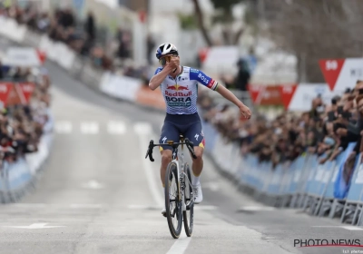 🎥 Nog een zege: Evenepoel laat iedereen achter en slaat dubbelslag in Valencia