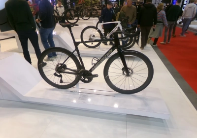 📷 Twee keer Van der Poel geklopt in Monumenten maar nu vooral een kans voor de fietsliefhebber