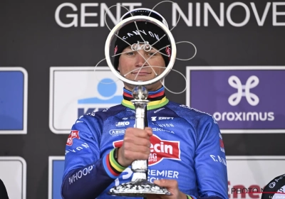 🎥 Van der Poel komt na supersave gevat uit de hoek over Pluimers en Vermeersch: "Dit vergeten mensen vaak"