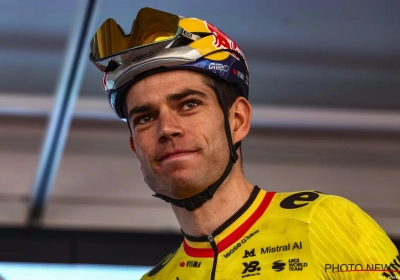 "Sabotage": Van Aert vermoedt kwaad opzet na lekke band in finale Le Samyn