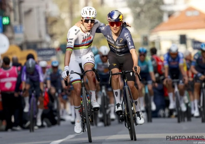 "Heeft hij me gezegd": Pidcock onthult opvallende uitspraak van Pogacar over Milaan-Sanremo 