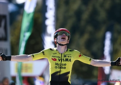 🎥 Vingegaard heer en meester in Catalonië, Evenepoel kraakt en verliest veel tijd 