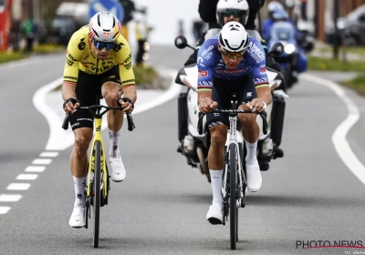 Criticasters vinden niet dat Van Aert gelijk haalt: "Als hij Van der Poel kon volgen omdat hij frisser was..."