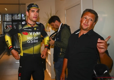 Manager duidelijk over wie Van Aert is: "Je zou kunnen denken dat hij daar achteraf spijt van krijgt"