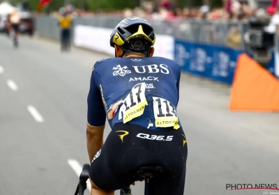LIVE KOERS: Eerste opgave in de Giro d'Italia is een feit 
