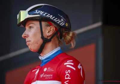 Ritwinnaar Wiebes uit Giro gezet voor wel heel opvallende reden