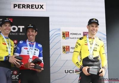 Lyrische Van Aert zwaar onder de indruk van één man: "Wanneer het zo bekroond wordt door Wout..."