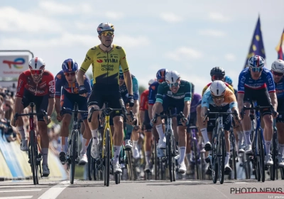 🎥 Wout van Aert laat iemand totaal gedesillusioneerd achter: renner en José De Cauwer reageren