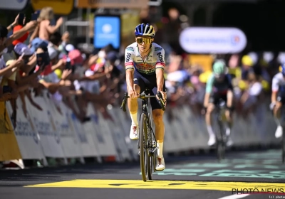 Evenepoel heeft boodschap voor Belgische criticasters en sneert naar twee klassementsmannen
