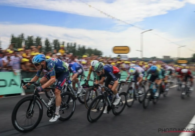 TDF LIVE: Tim Merlier wint derde etappe, twee valpartijen ontsieren sprint