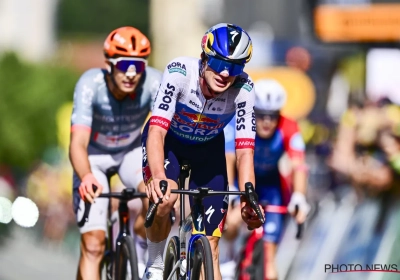 Tour LIVE: Van Gils en Wellens reageren: ''Pidcock op 10 seconden van Remco? Dat is oké''