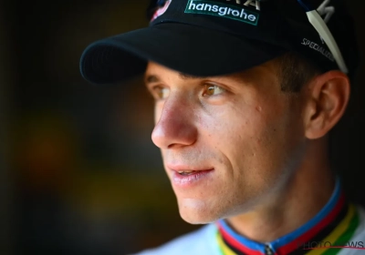 TDF LIVE: Remco Evenepoel reageert na knalprestatie in de tijdrit