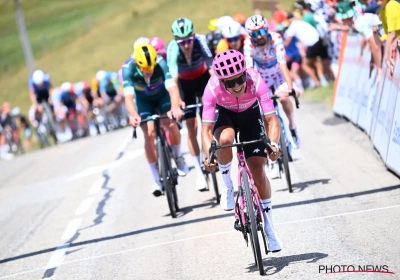 TDF LIVE: beresterke Richard Carapaz soleert naar zege in Orcières-Merlette
