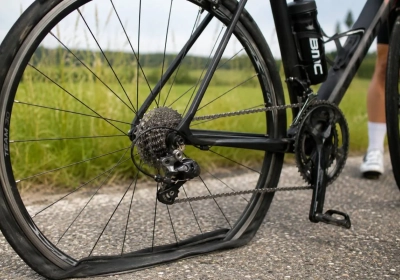 Dit is de reden waarom je bij warm weer sneller een lekke fietsband krijgt