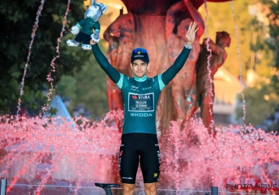 Van Aert maakt komaf met pijnlijk moment: "Dat was een van de grootste teleurstellingen uit mijn carrière"