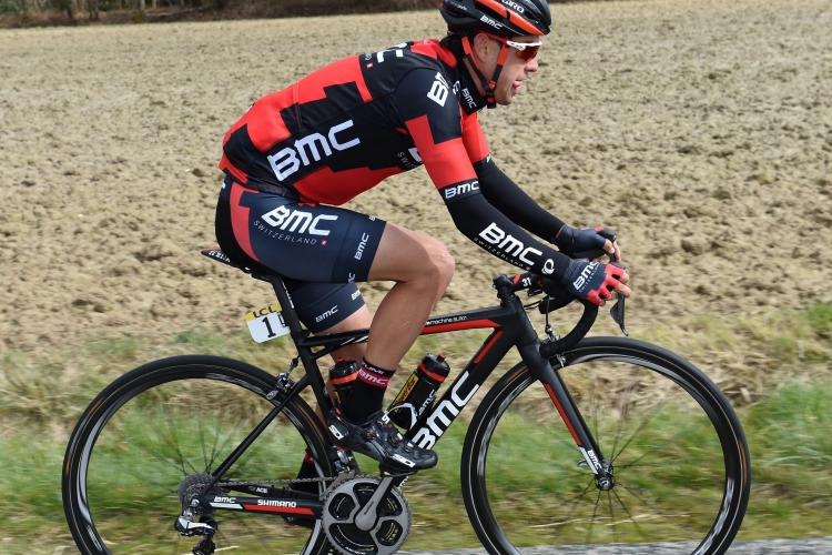 Ploegmaat van Van Avermaet wil ook niet blijven wachten en staat dicht bij vertrek