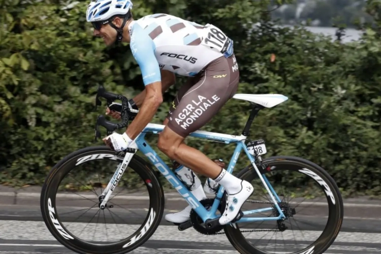 Thibaut Pinot en Rohan Dennis zien Italiaan zegevieren in Tour of the Alps