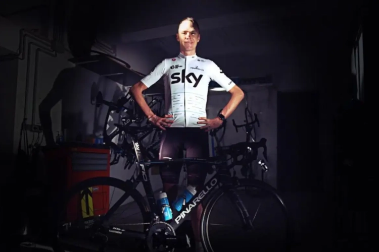 Chris Froome en Team Sky trekken met deze opvallende nieuwe outfit naar de Ronde van Frankrijk