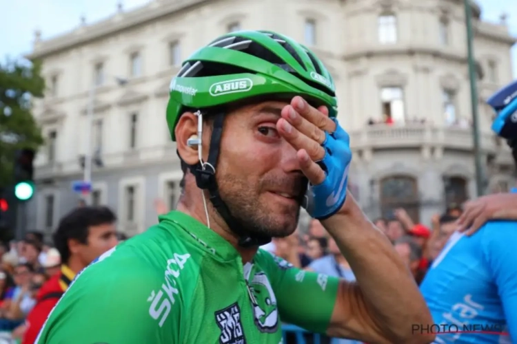 Op zijn 38e doet hij het dan toch: 'El Imbatido' is de nieuwe wereldkampioen wielrennen! 