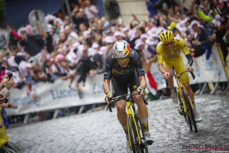 Ontroering en emoties: Wout van Aert zorgt op onvergetelijke dag zelfs voor traantje van geluk