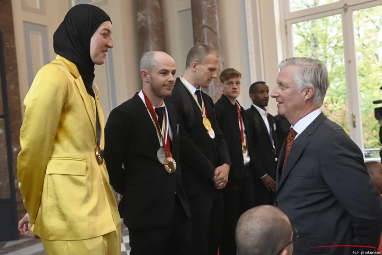 Belg reageert na dubbel goud: "Als niemand mijn prestaties waardeert, moet ik mezelf maar waarderen"