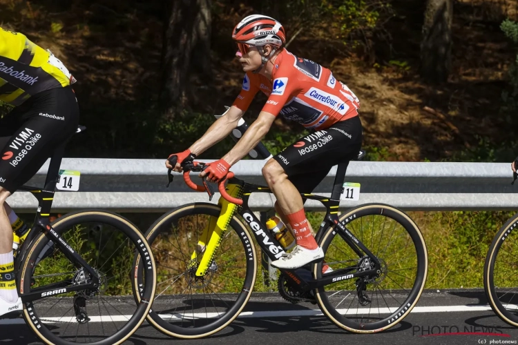 Ondanks alle miserie: Jonas Vingegaard spreekt van "grappig moment" in Vuelta