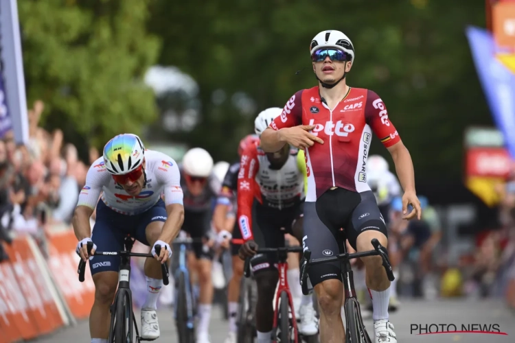 🎥 Na al die jaren wachten: Arnaud De Lie wint GP de Wallonie