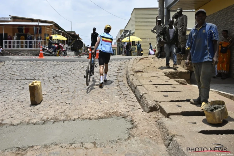 Hopelijk geen veeg teken?! Als Remco Evenepoel dit maar niet meemaakt tijdens de WK-wegrit
